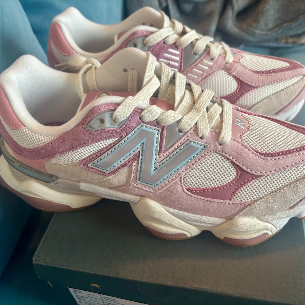 New Balance Women's 9060 Rose Pink Sneakers